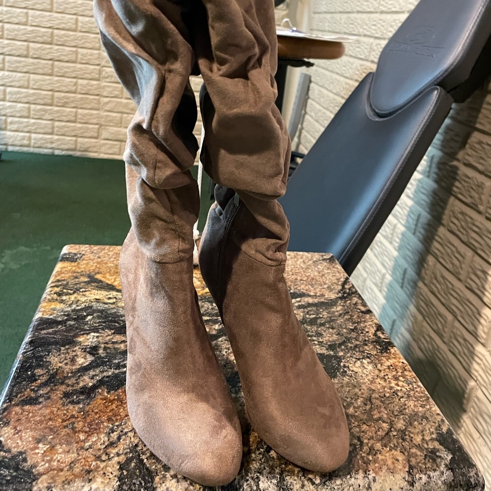 Jessica Simpson scrunch boots